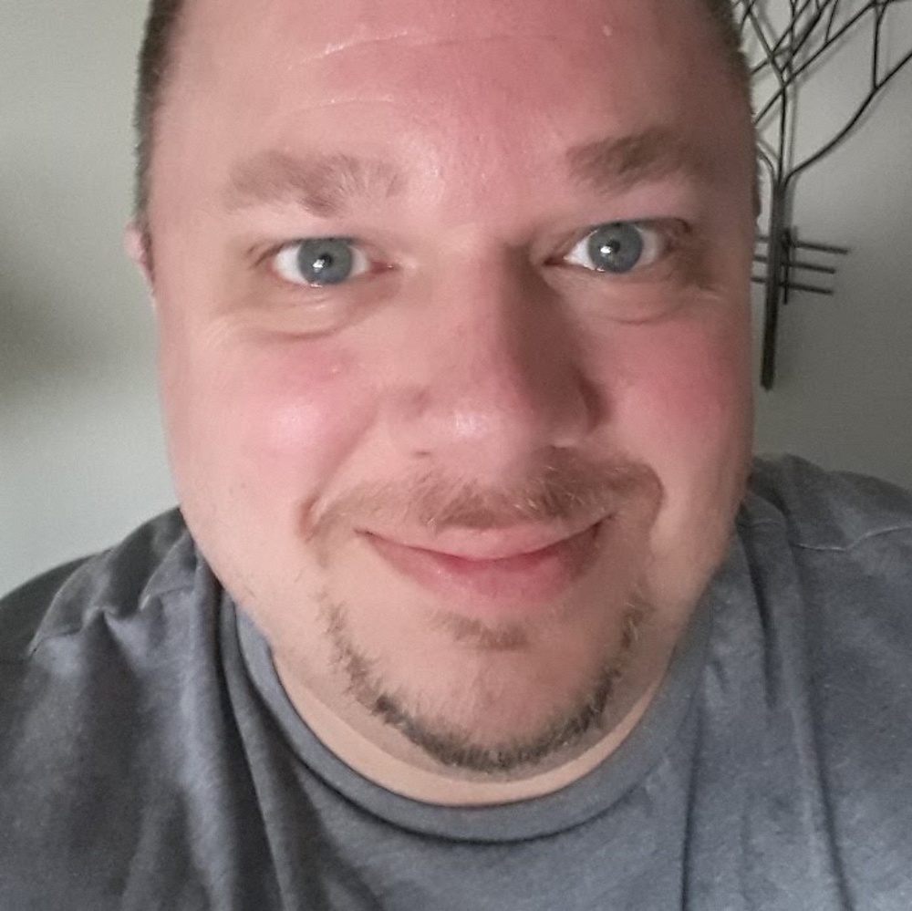 Meet your Posher, Chris